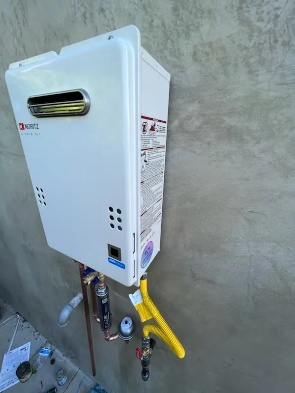 Tankless water heater installation for Queens Chapel Manor homes